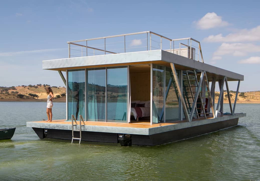 A New Concept of Leisure and Water Living